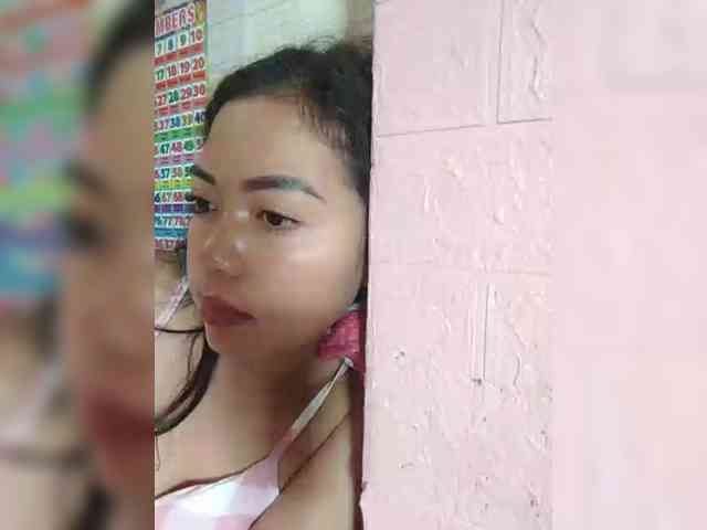 hornylittleprincess69
