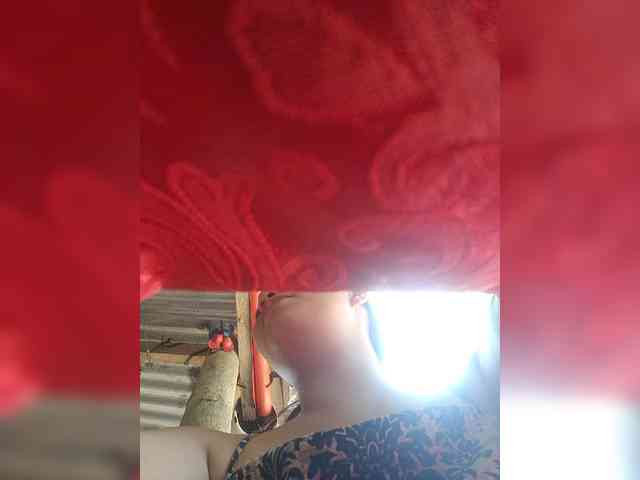 hornylittleprincess69 webcam