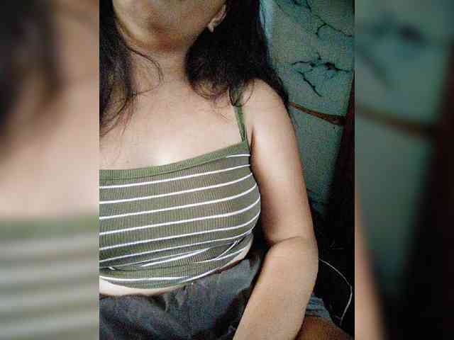 hornylittleprincess69 webcam
