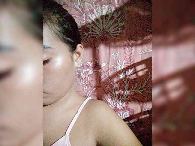 hornylittleprincess69