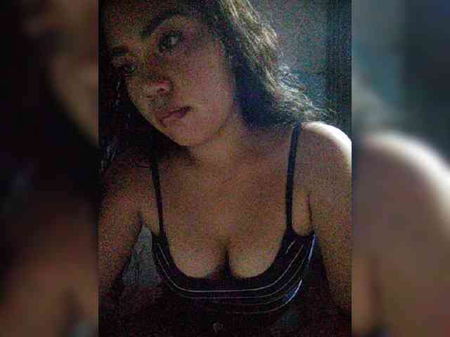 hornylittleprincess69 webcam