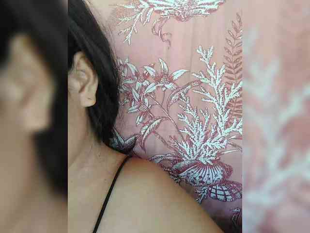 hornylittleprincess69