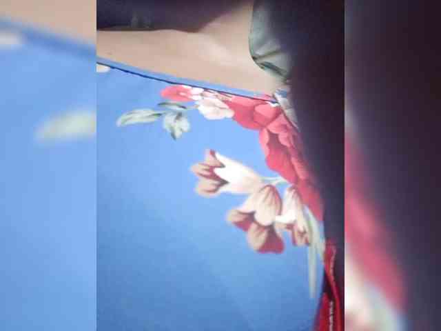 hornylittleprincess69 webcam