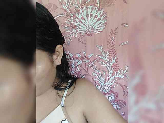 hornylittleprincess69 webcam
