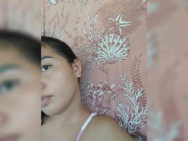 hornylittleprincess69
