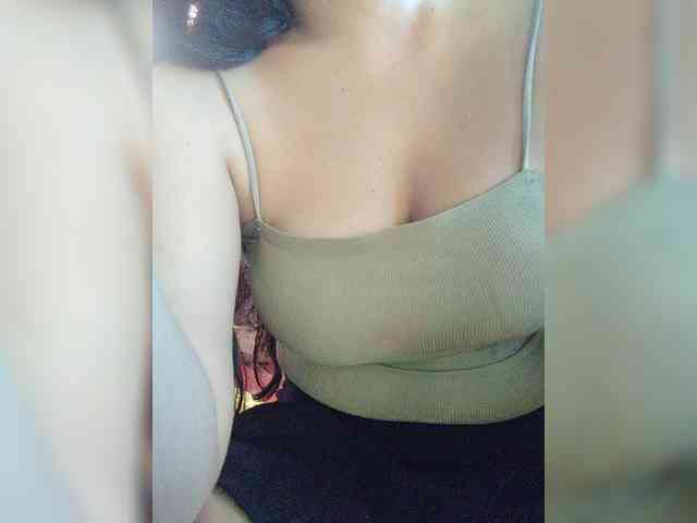 hornylittleprincess69 webcam