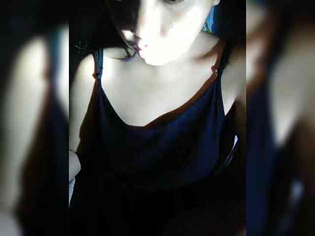 hornylittleprincess69 webcam