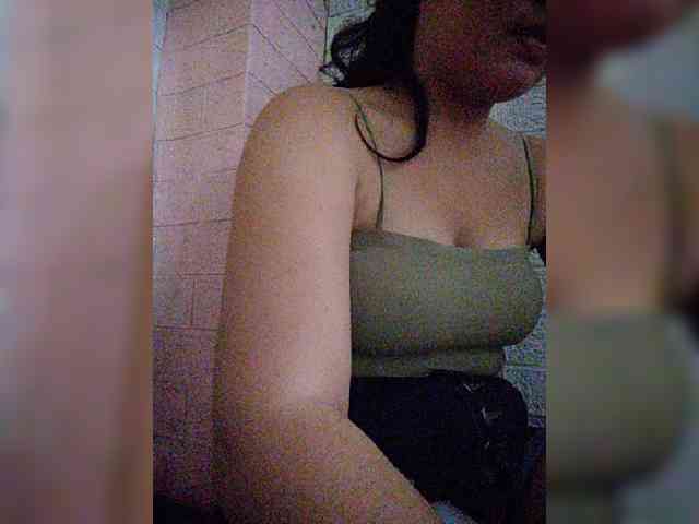 hornylittleprincess69 webcam