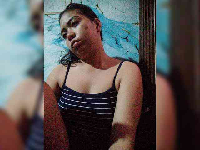 hornylittleprincess69 webcam
