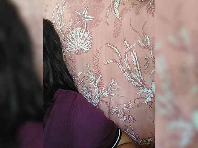hornylittleprincess69 webcam