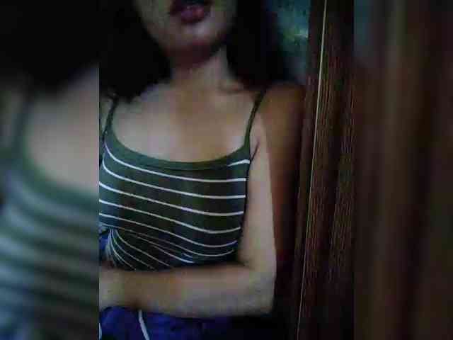 hornylittleprincess69 webcam