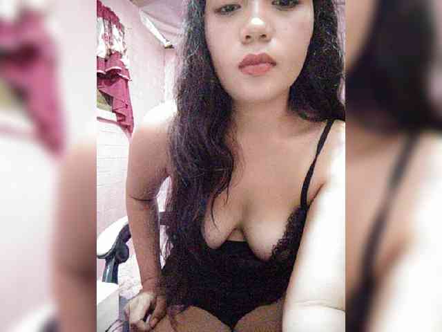 hornylittleprincess69 webcam