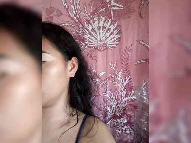 hornylittleprincess69 webcam