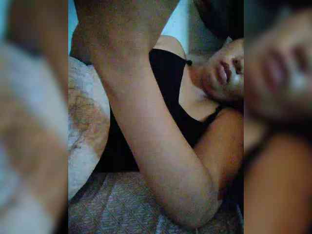 hornylittleprincess69 webcam