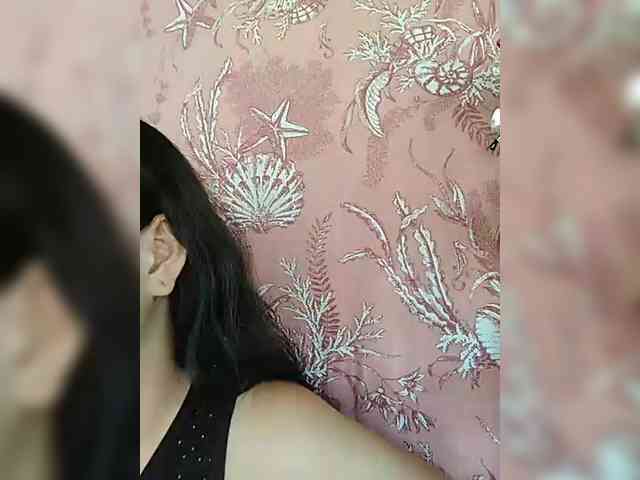 hornylittleprincess69 webcam