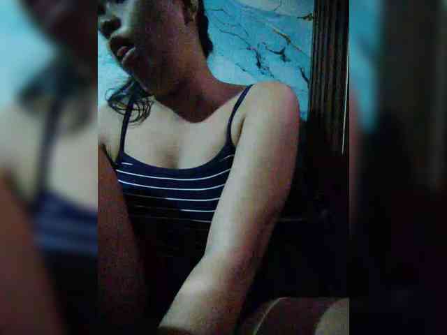 hornylittleprincess69