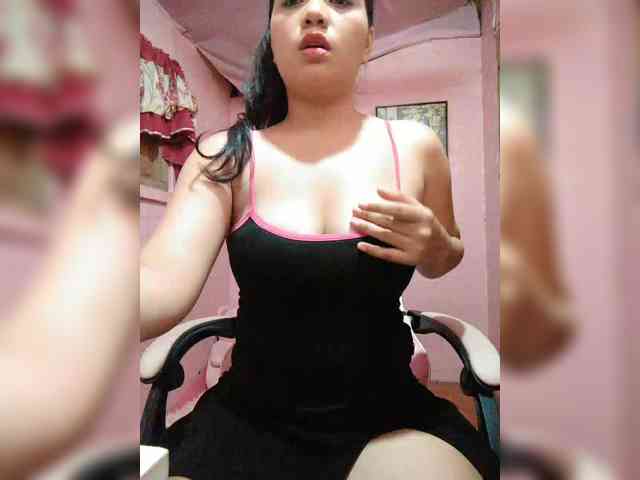 hornylittleprincess69