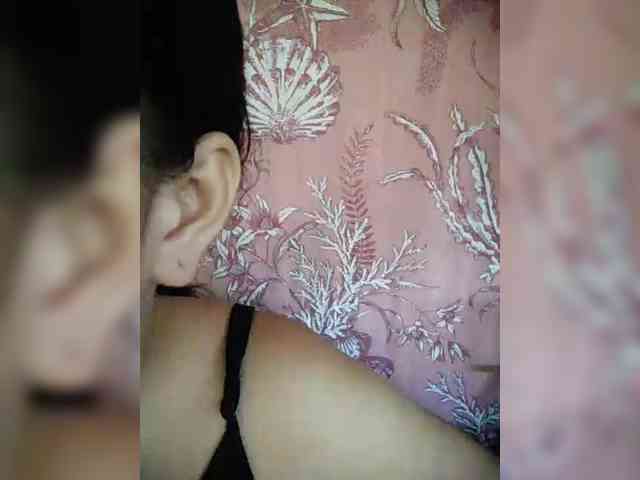 hornylittleprincess69 webcam