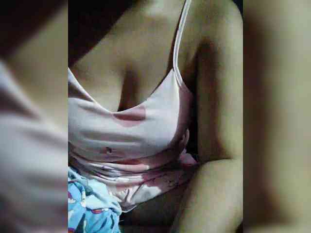 hornylittleprincess69