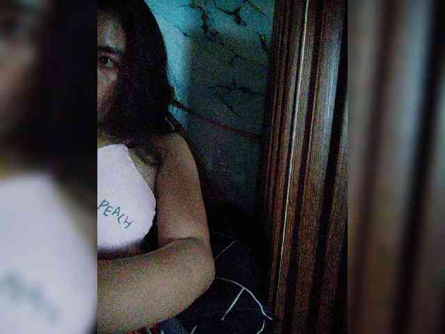 hornylittleprincess69 webcam