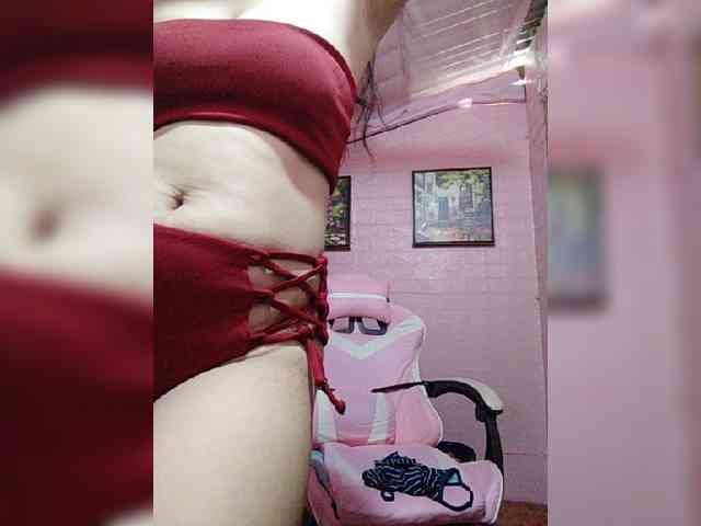 hornylittleprincess69