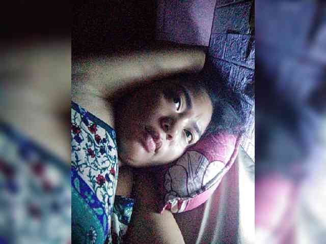 hornylittleprincess69 webcam