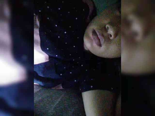 hornylittleprincess69 webcam