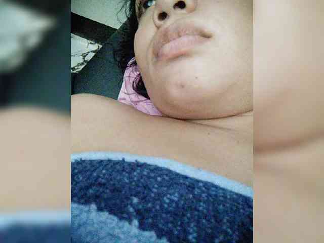 hornylittleprincess69 webcam