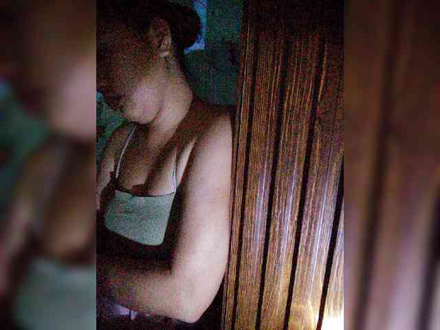 hornylittleprincess69