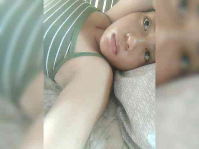 hornylittleprincess69 webcam