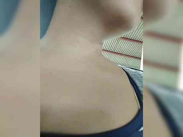 hornylittleprincess69 webcam
