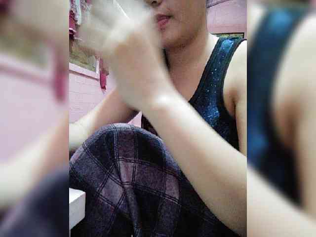 hornylittleprincess69 webcam