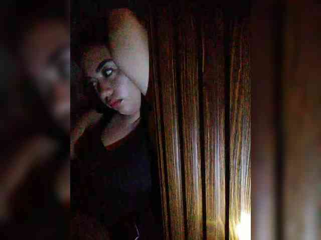 hornylittleprincess69