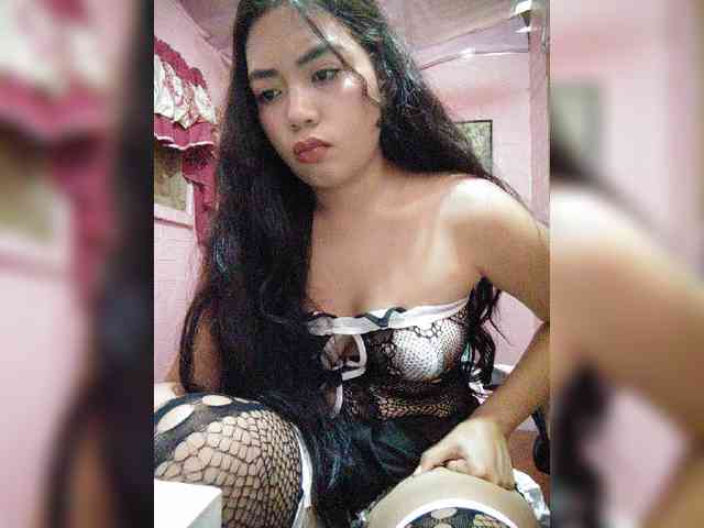 hornylittleprincess69