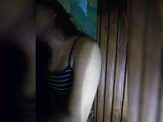 hornylittleprincess69