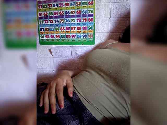 hornylittleprincess69 webcam