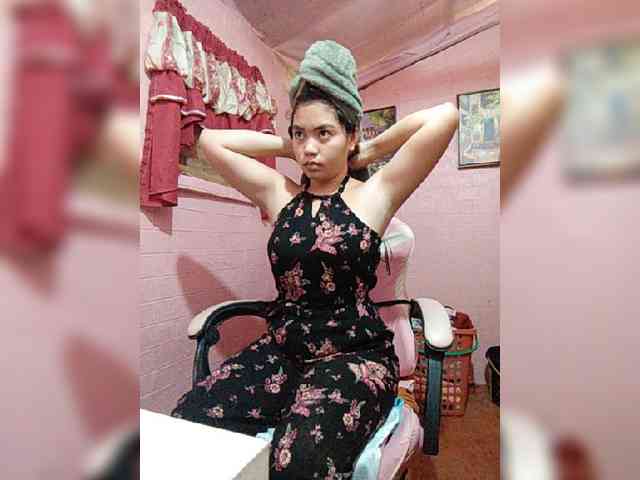 hornylittleprincess69 webcam