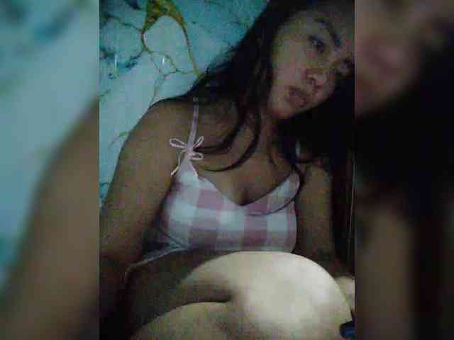 hornylittleprincess69 webcam