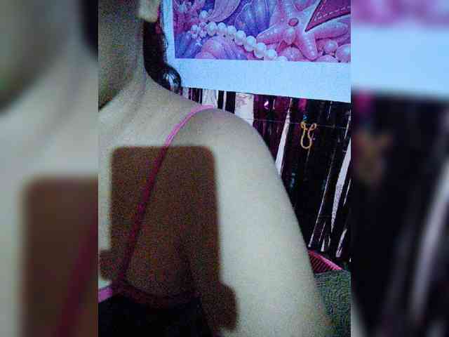 hornylittleprincess69 webcam