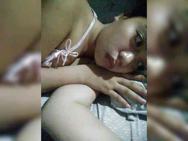 hornylittleprincess69 webcam