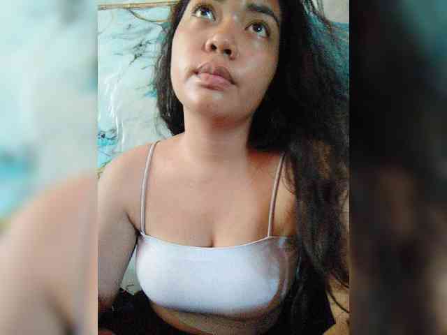 hornylittleprincess69 webcam