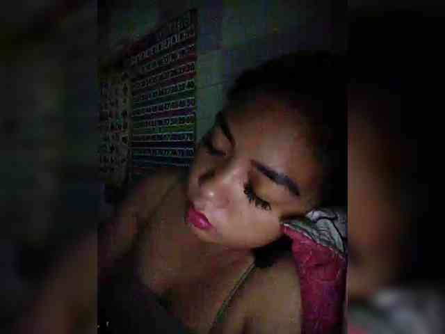 hornylittleprincess69 webcam