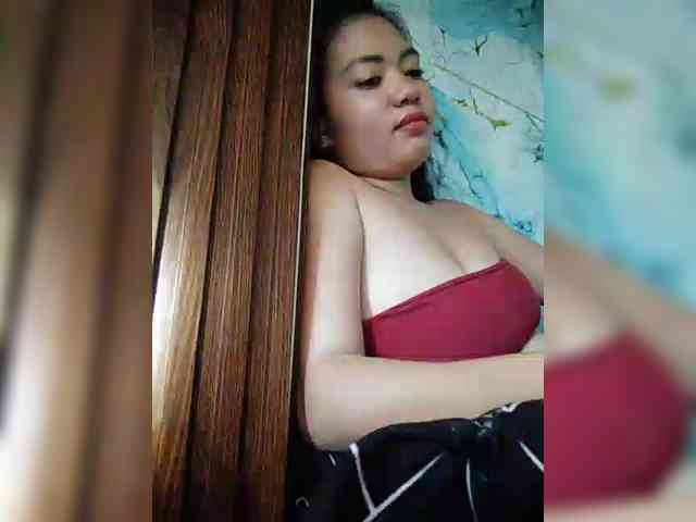 hornylittleprincess69