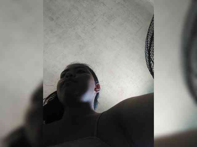 hornylittleprincess69