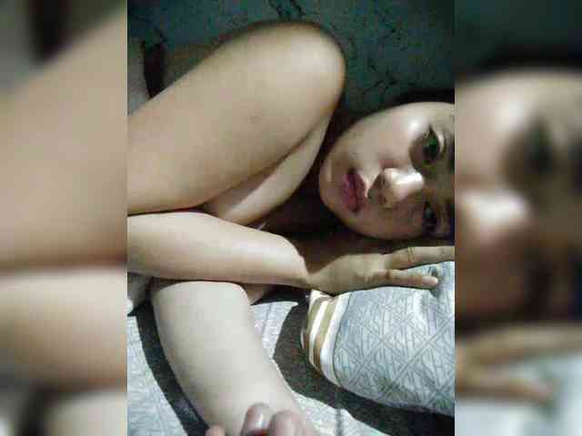 hornylittleprincess69 webcam