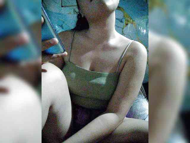 hornylittleprincess69 webcam