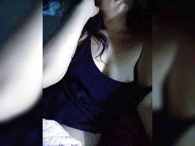 hornylittleprincess69 webcam