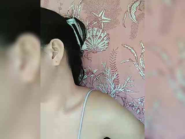 hornylittleprincess69 webcam