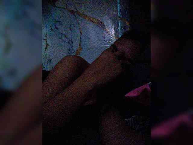 hornylittleprincess69 webcam
