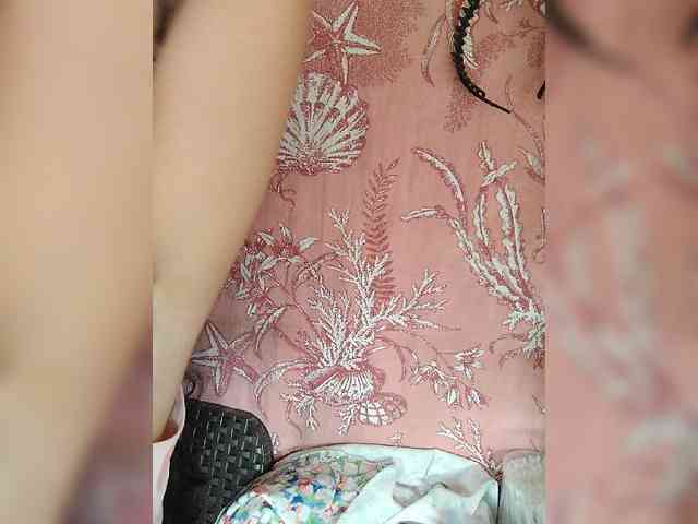 hornylittleprincess69 webcam